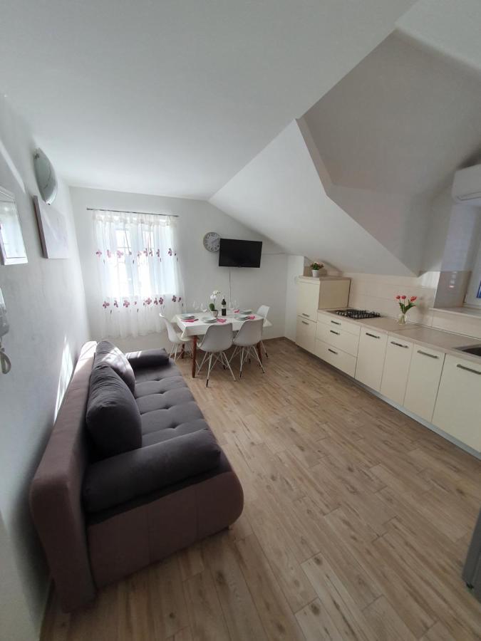 Apartaments Ukic Prvic Sepurine Exteriér fotografie
